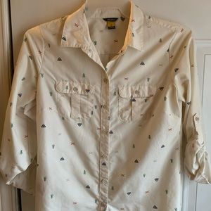 Eddie Bauer woman’s travex  button up shirt size medium